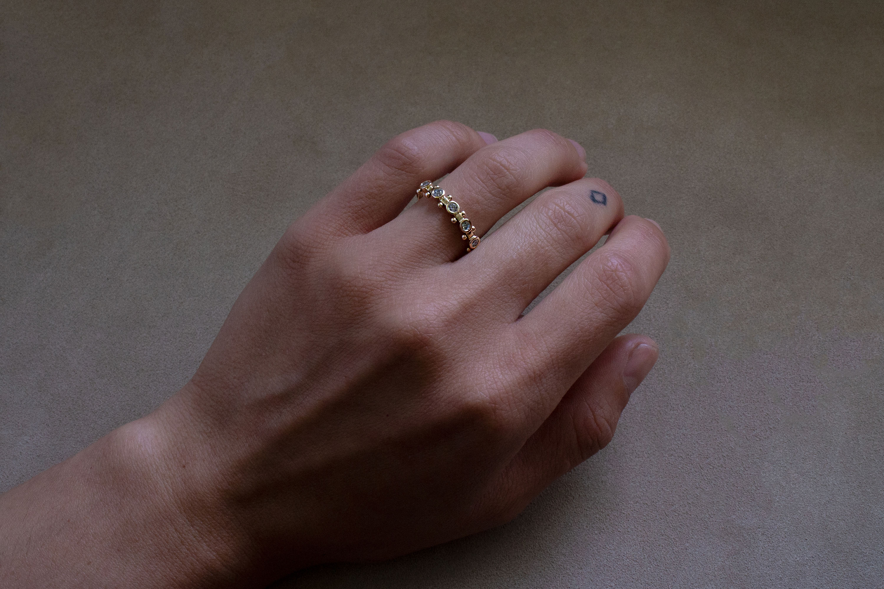 In Stock | 5-Stone Grey Diamond Koemi Ring