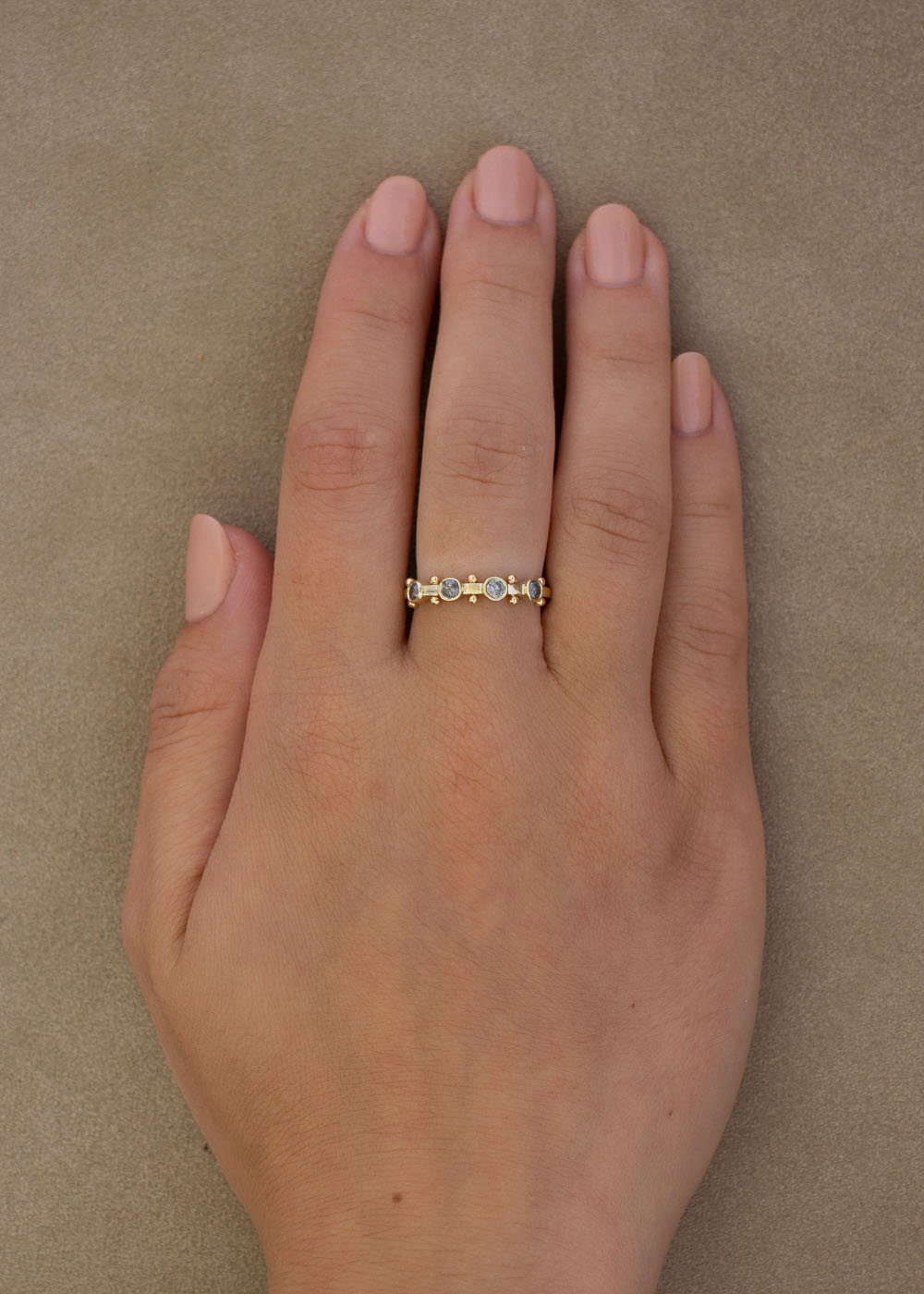 4-Stone Grey Diamond Koemi Ring