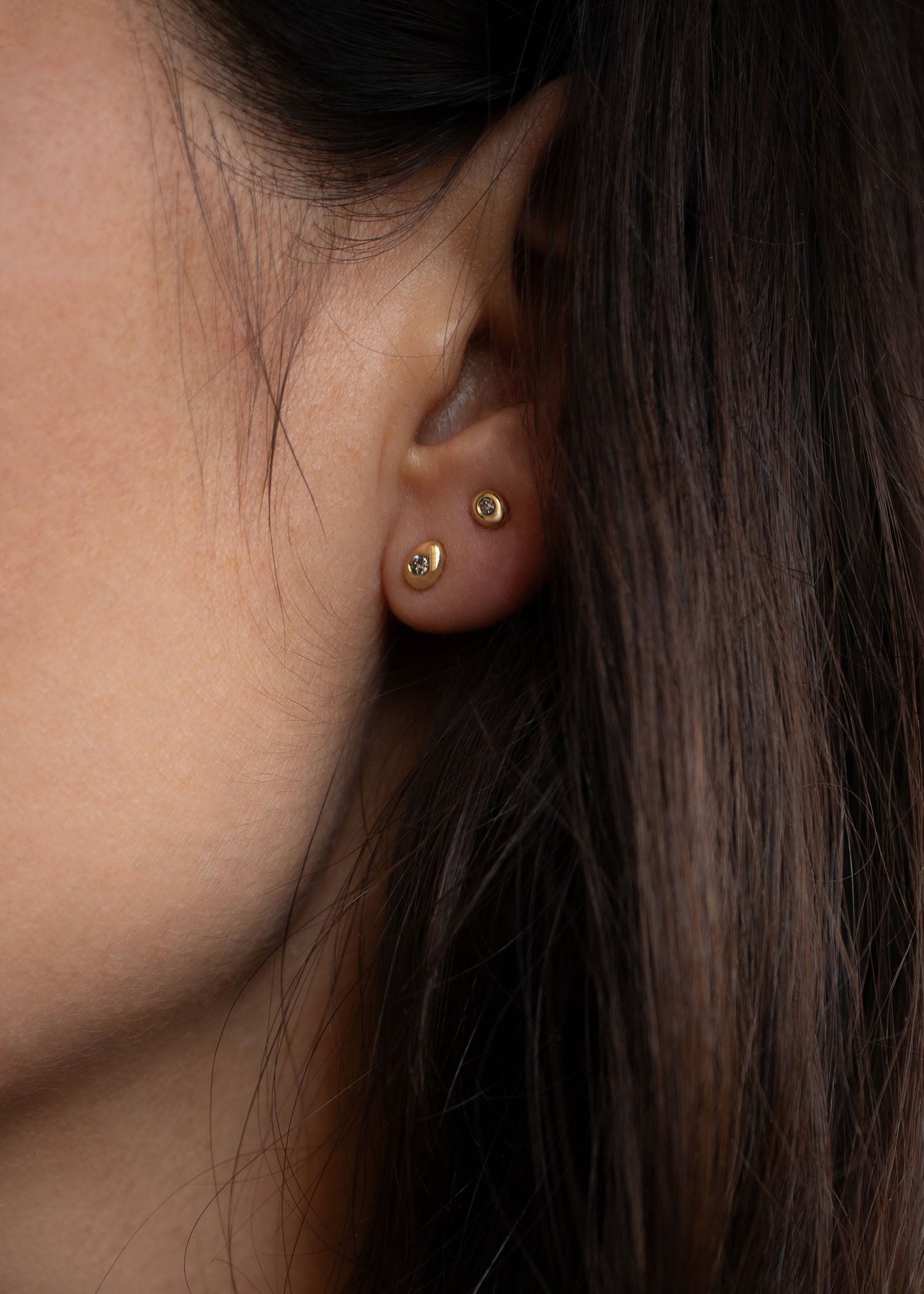 Grey Diamond Mini Pebble Studs – M. Hisae