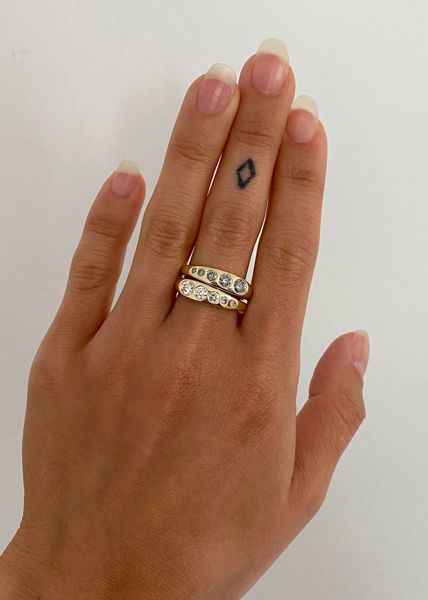 In Stock | Grey Diamond Lila Suprima Ring