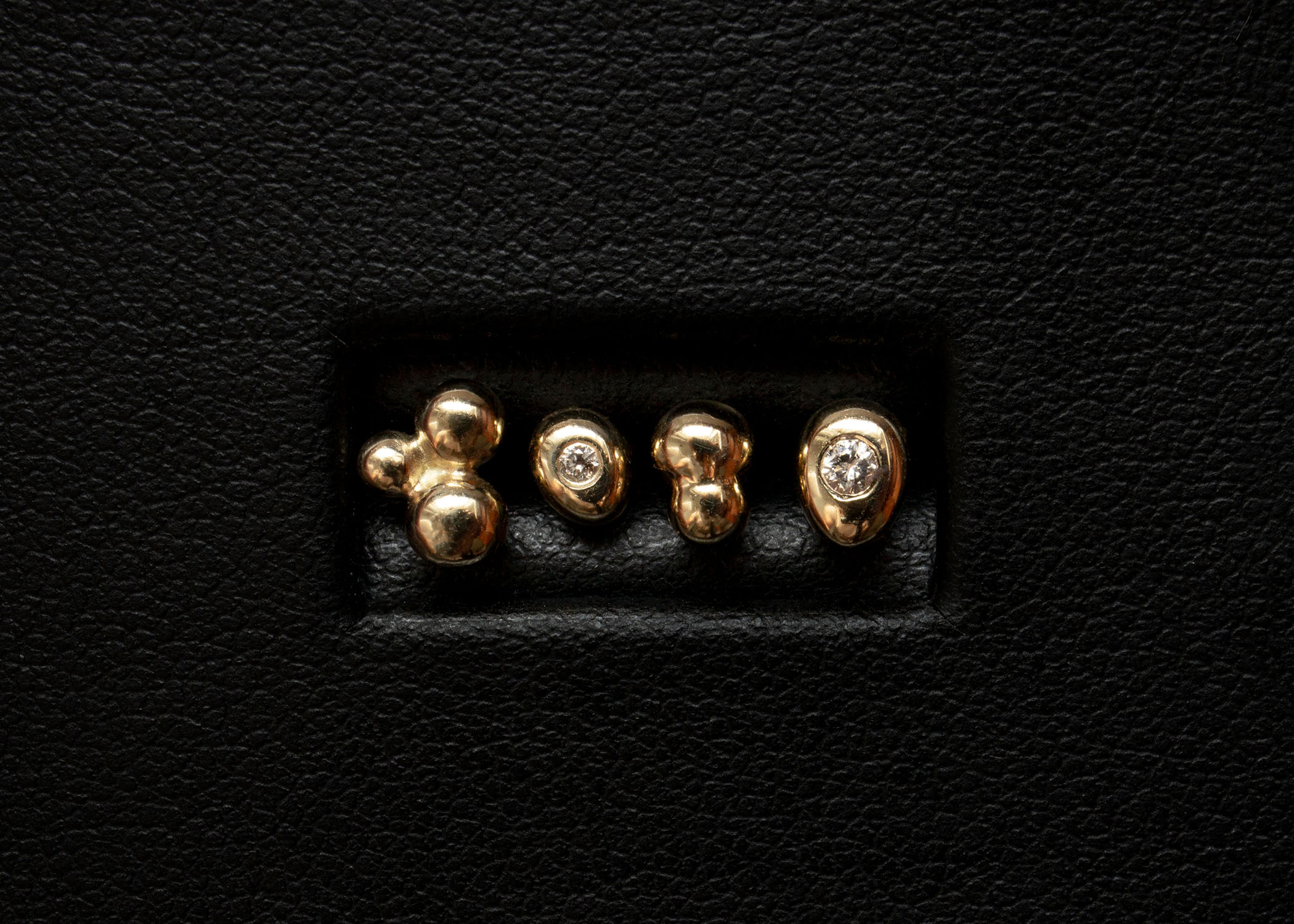 Grey Diamond Mini Pebble Studs – M. Hisae