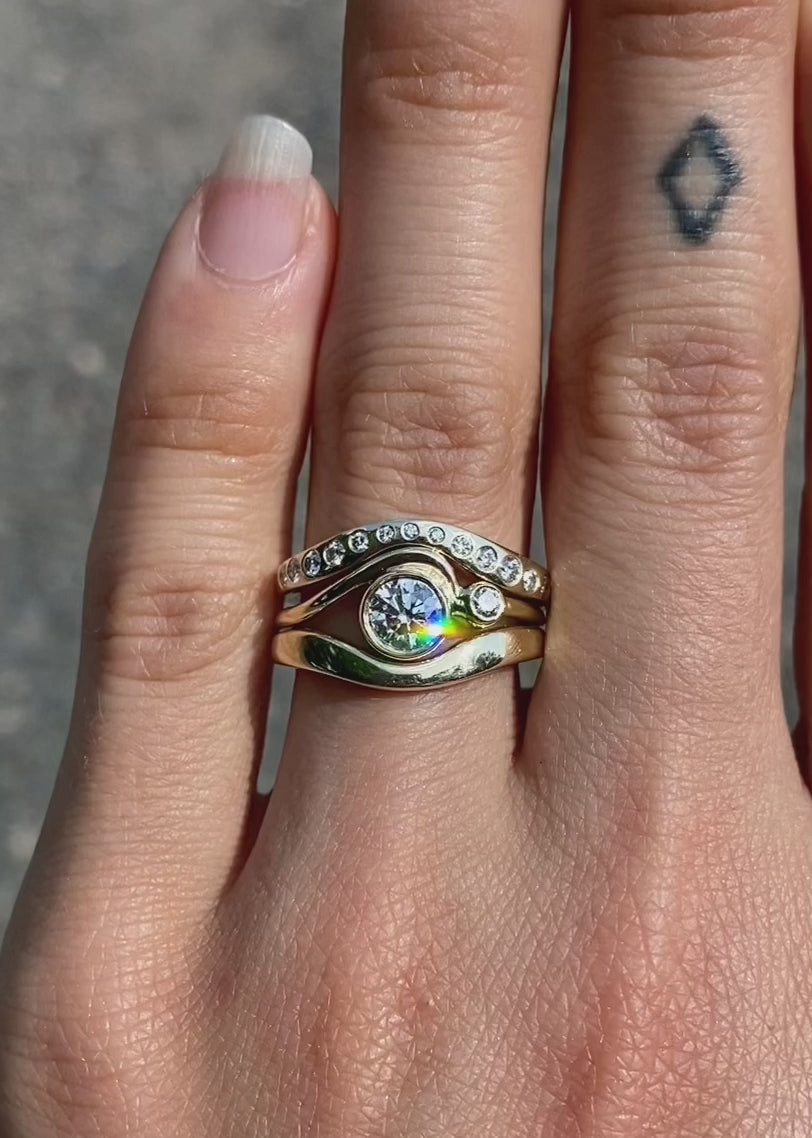 White Diamond Masumi Ring – M. Hisae