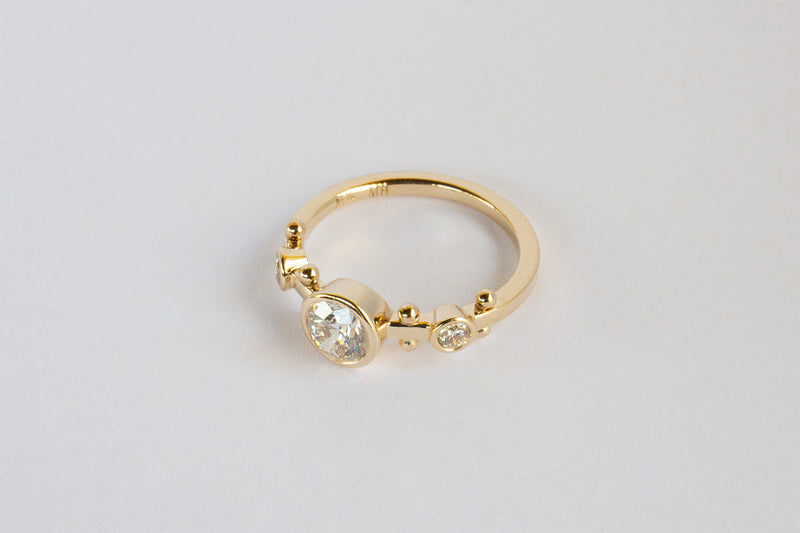 White Diamond Crown Kaori Ring