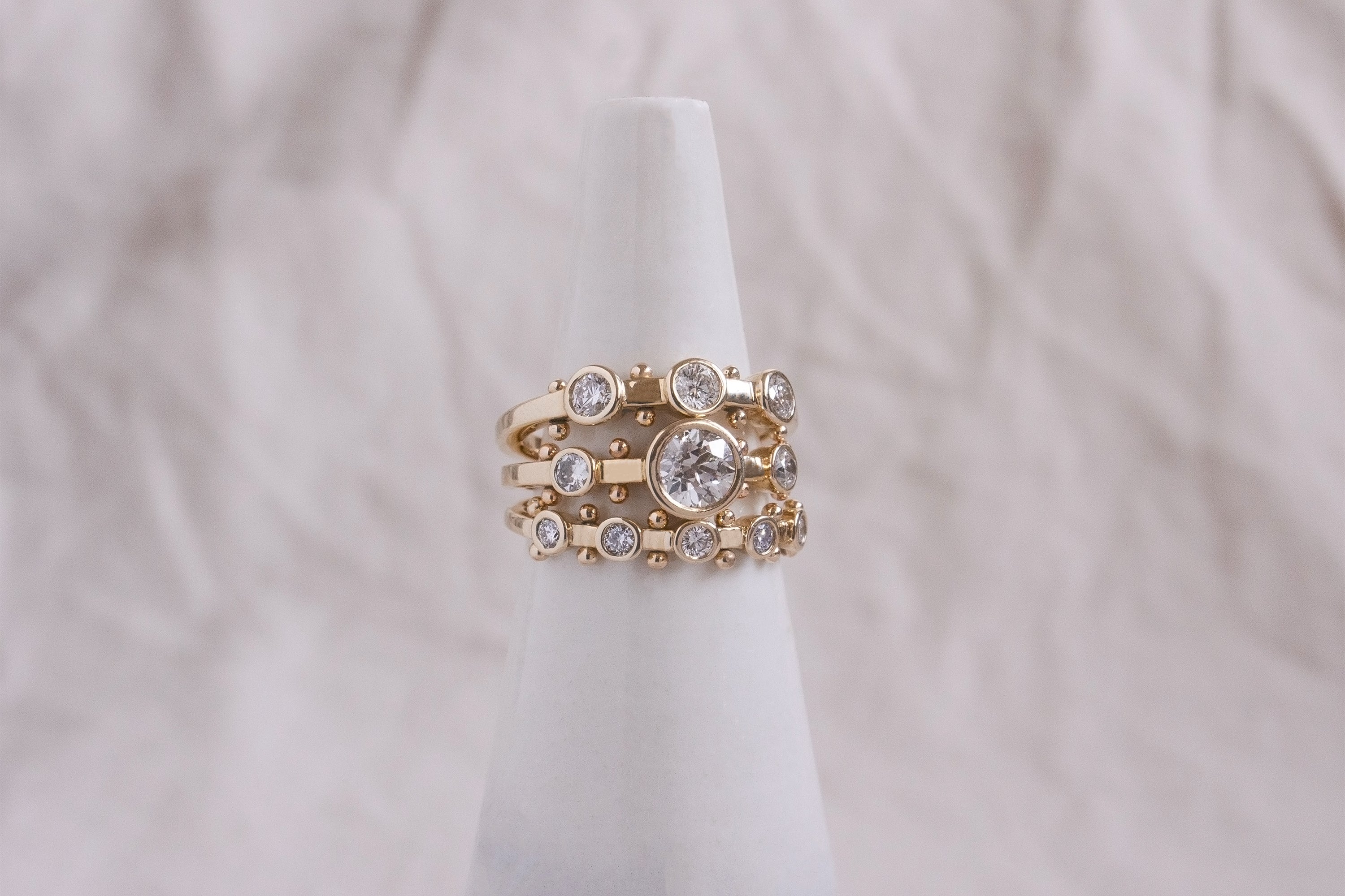 White Diamond Crown Kaori Ring – M. Hisae